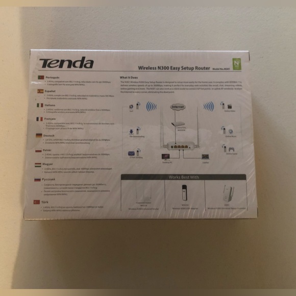 Tenda Wireless N300 Easy Setup Router - Picture 6 of 8